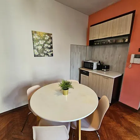 Hot Spot 2bdrm 1 * Sofia