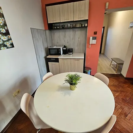 Hot Spot 2bdrm 1 * Sofia