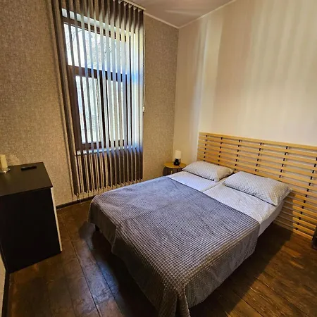 Апартаменты Hot Spot 2bdrm 1