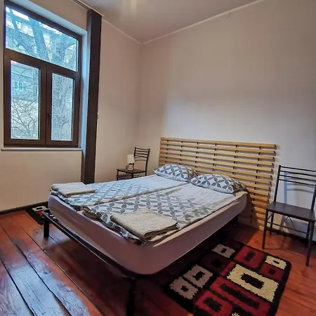 Hot Spot 2bdrm 1 Апартаменты София